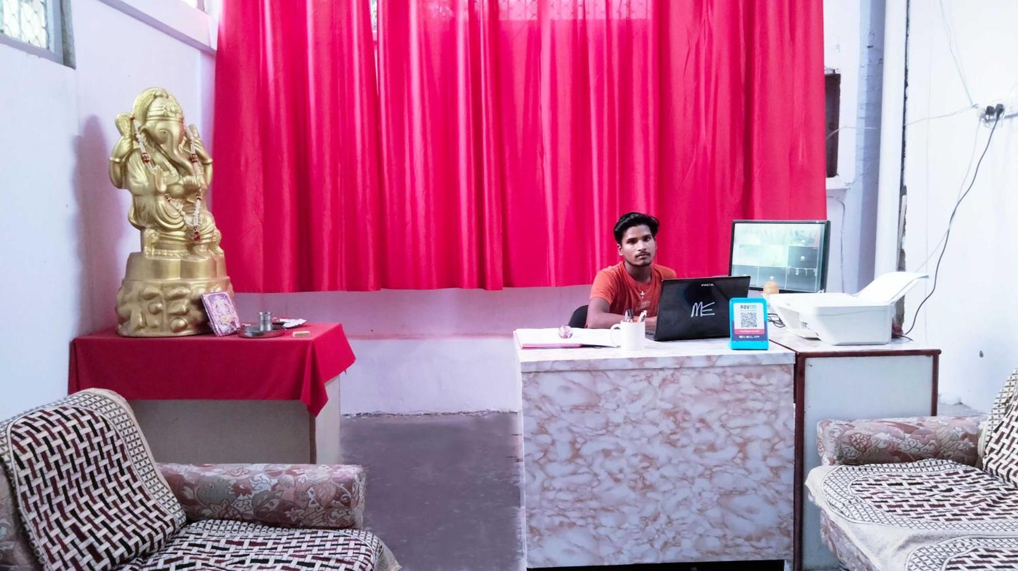 Hotel O Gracious Inn لاكناو المظهر الخارجي الصورة