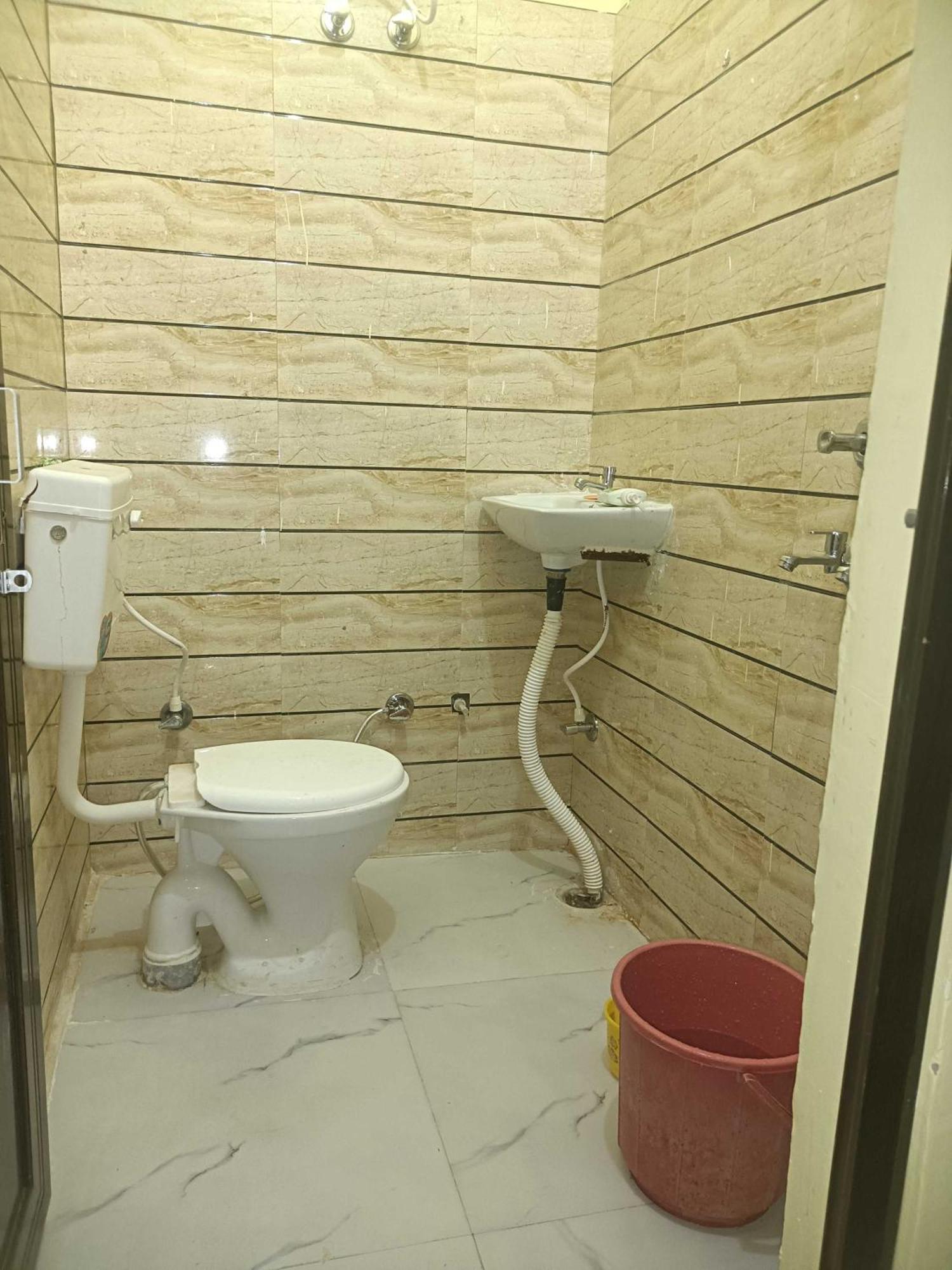 Hotel O Gracious Inn لاكناو المظهر الخارجي الصورة