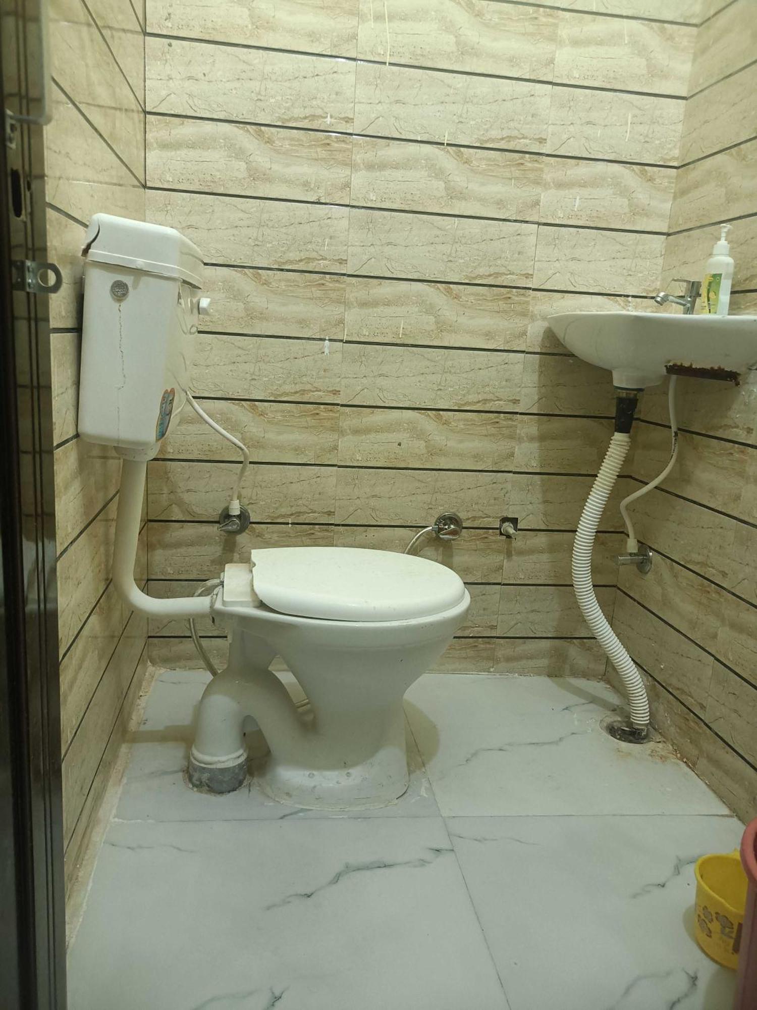 Hotel O Gracious Inn لاكناو المظهر الخارجي الصورة