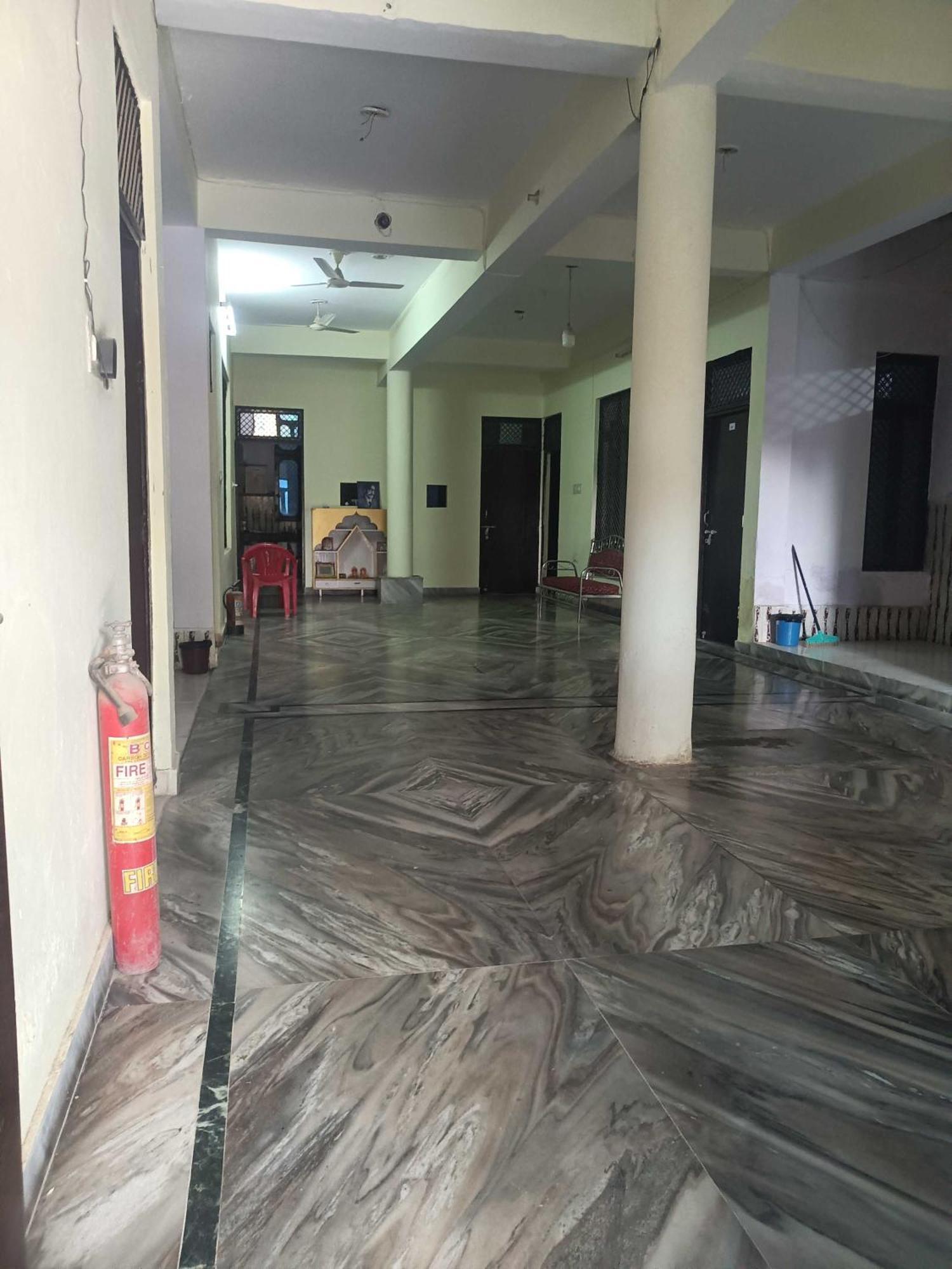 Hotel O Gracious Inn لاكناو المظهر الخارجي الصورة